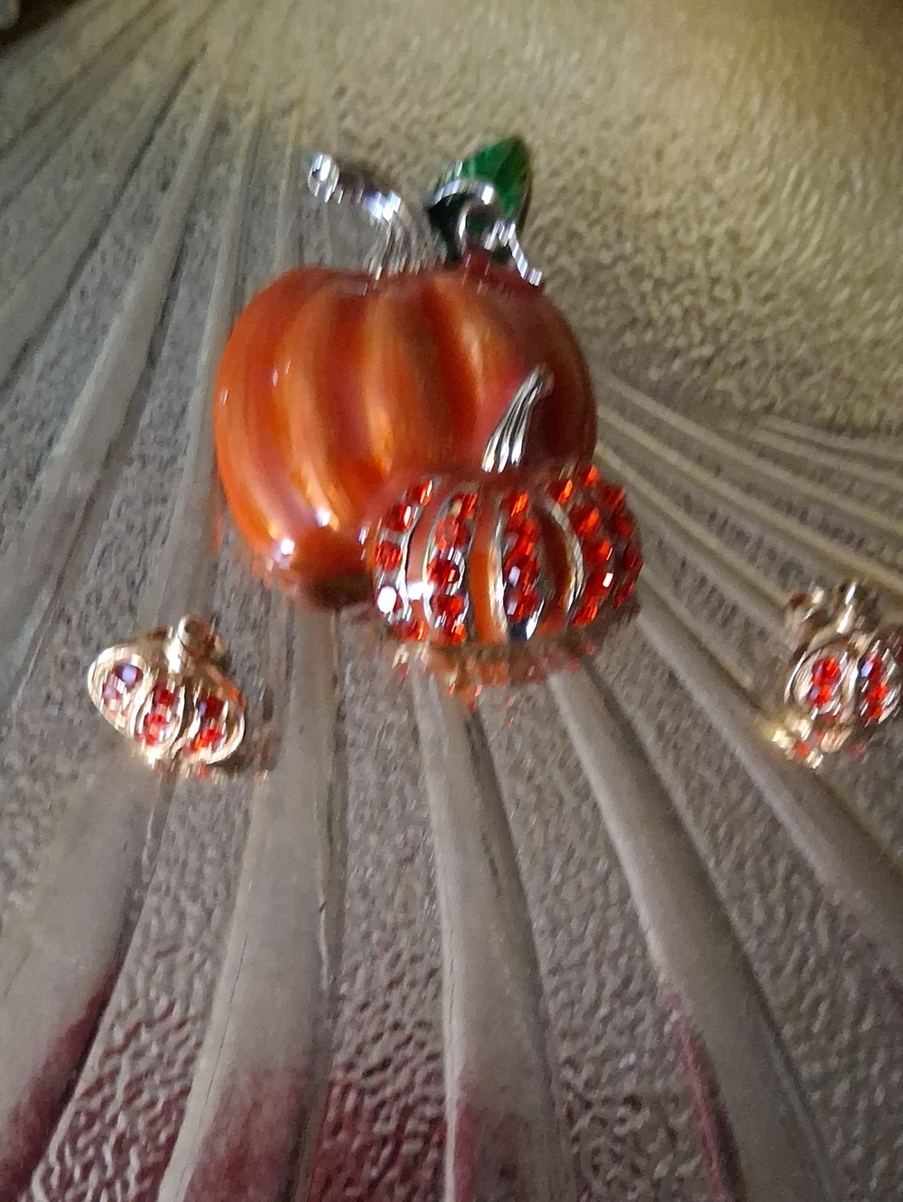 Autumn Pumpkin Brooch in Orange with Green Leaf Accent With Matching Earrings